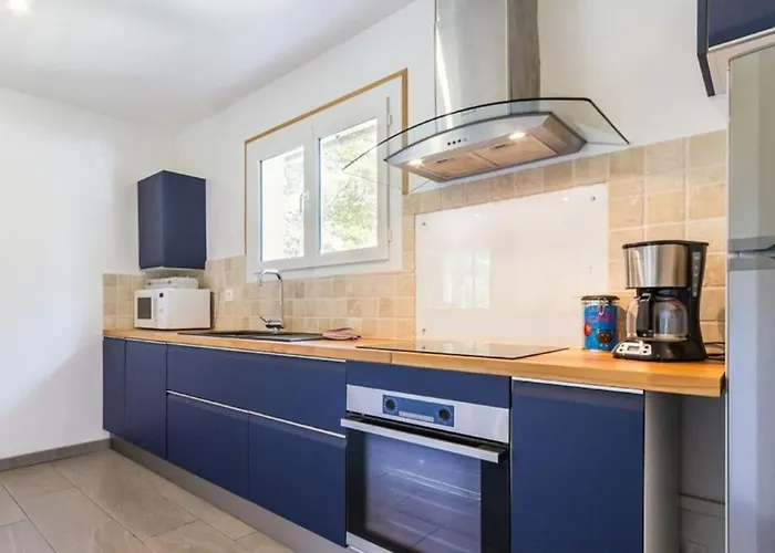 Dans Les Bois En Normandie