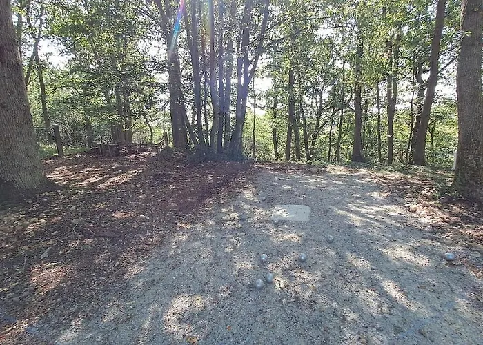 Holiday home Dans Les Bois En Normandie *